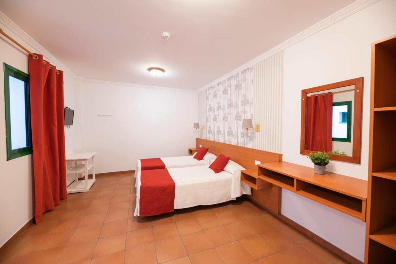 Gomera Aparthotel 2*