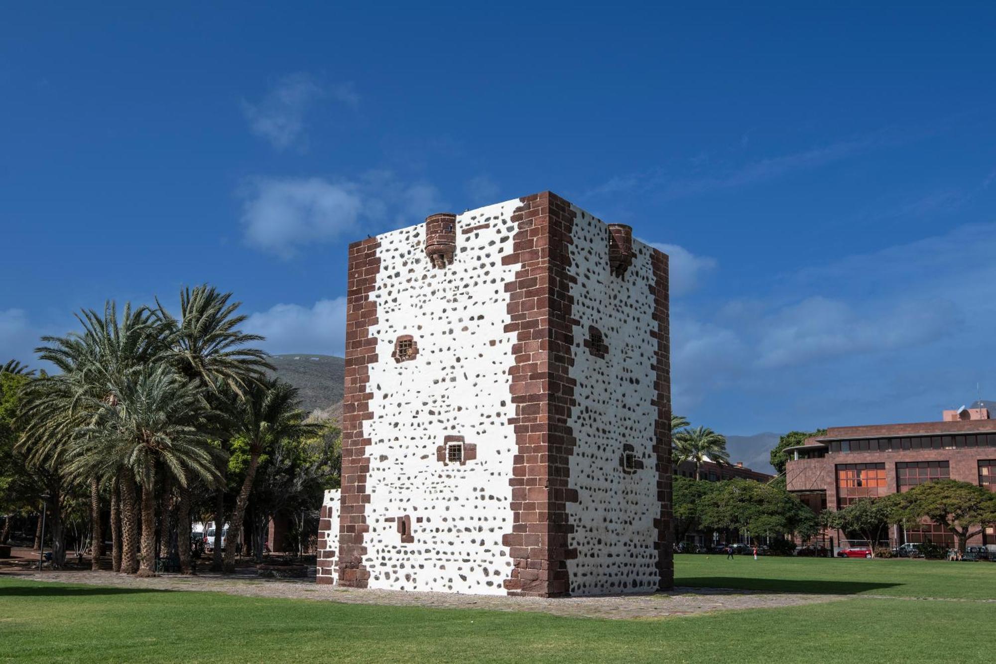 Gomera Aparthotel 2*